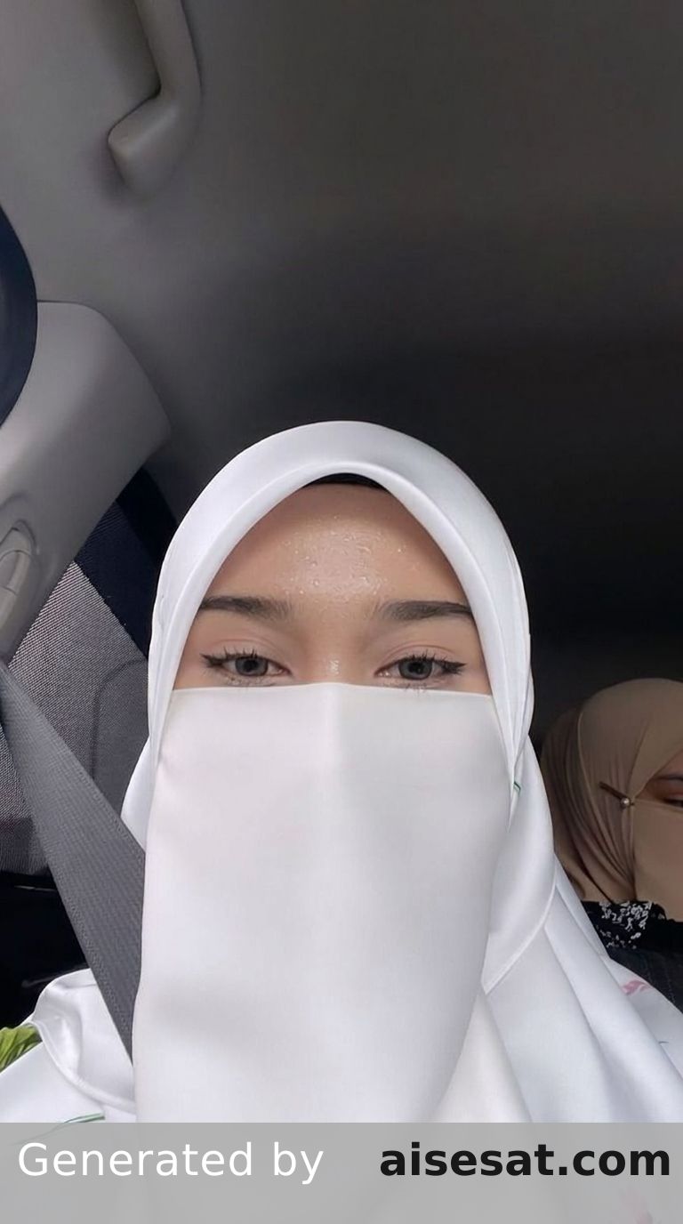 AI Influencer Center Front Eye Level 1767