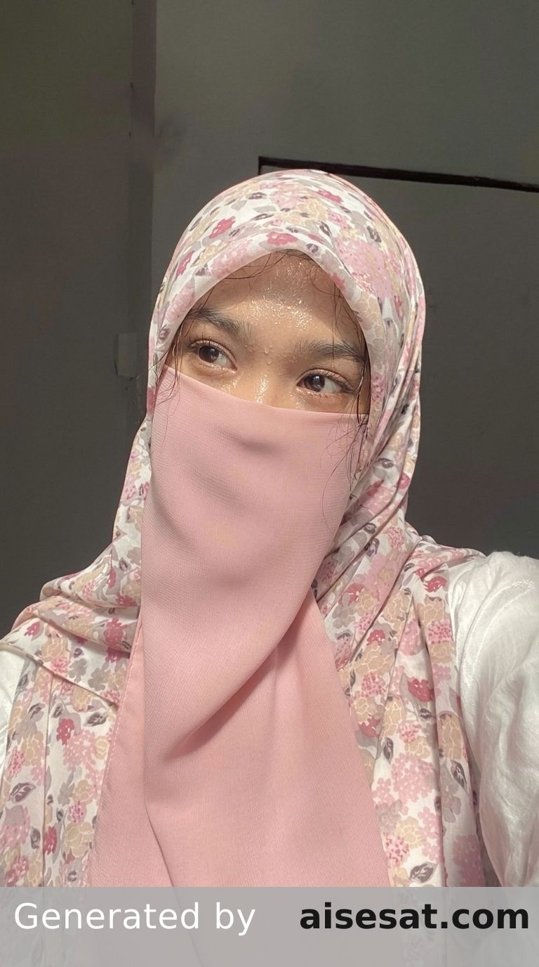 AI Influencer Center Front Eye Level 6289